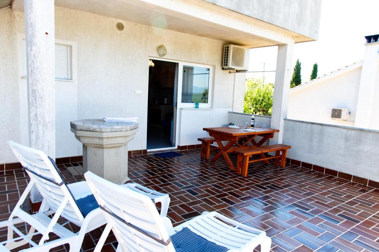 Apartament Sostaric